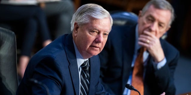 Graham accuses DeSantis of ‘taking the Chinese position’ on Ukraine in calling war a ‘territorial dispute’